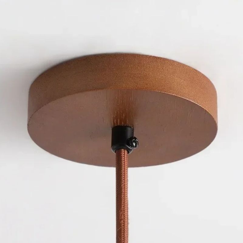 Suspension Scandinave Finition Soignée Contemporaine