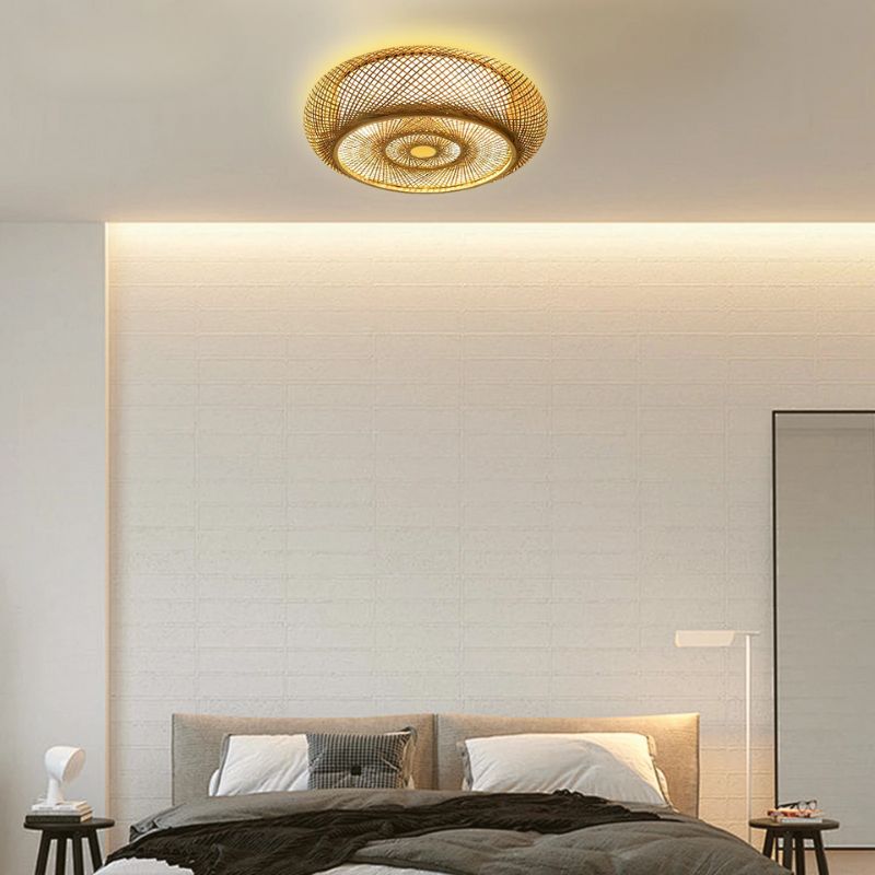 Lampe Design Raffinée En Rotin Sculpté