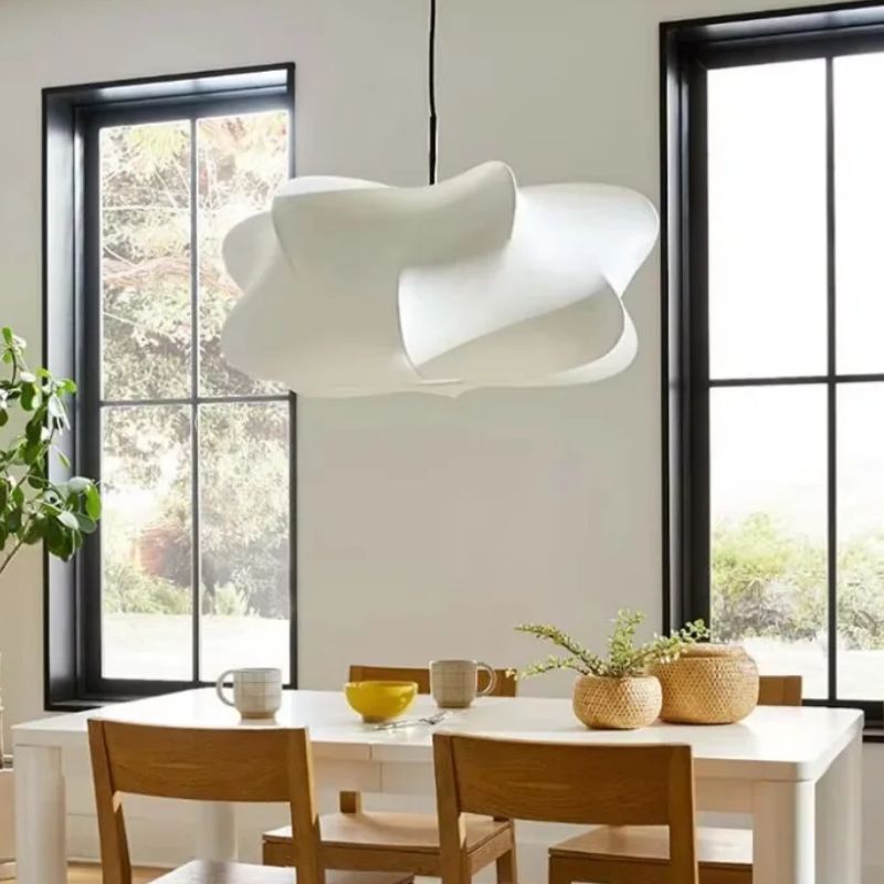 Suspension Japonaise Silhouette Épurée