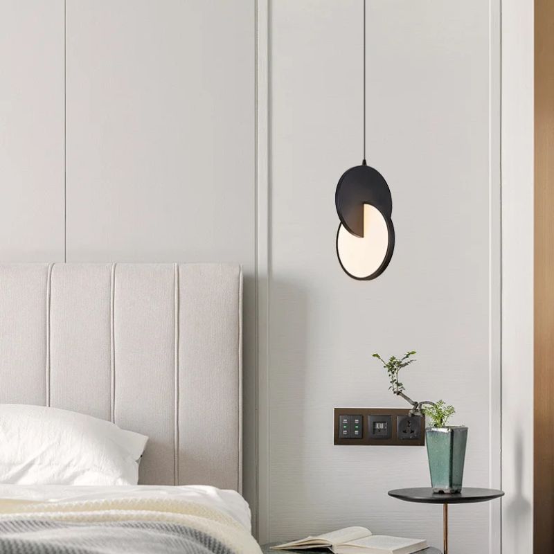 Suspension Escalier Design Minimaliste Épuré