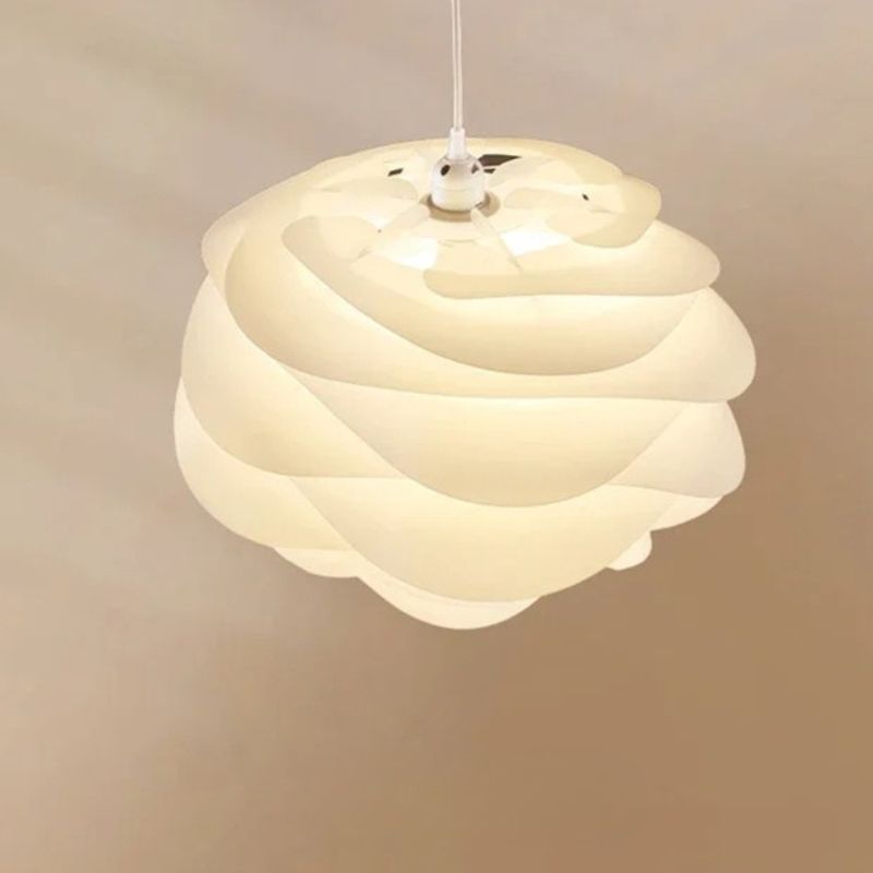 Suspension Couloir Pétales Sculptés