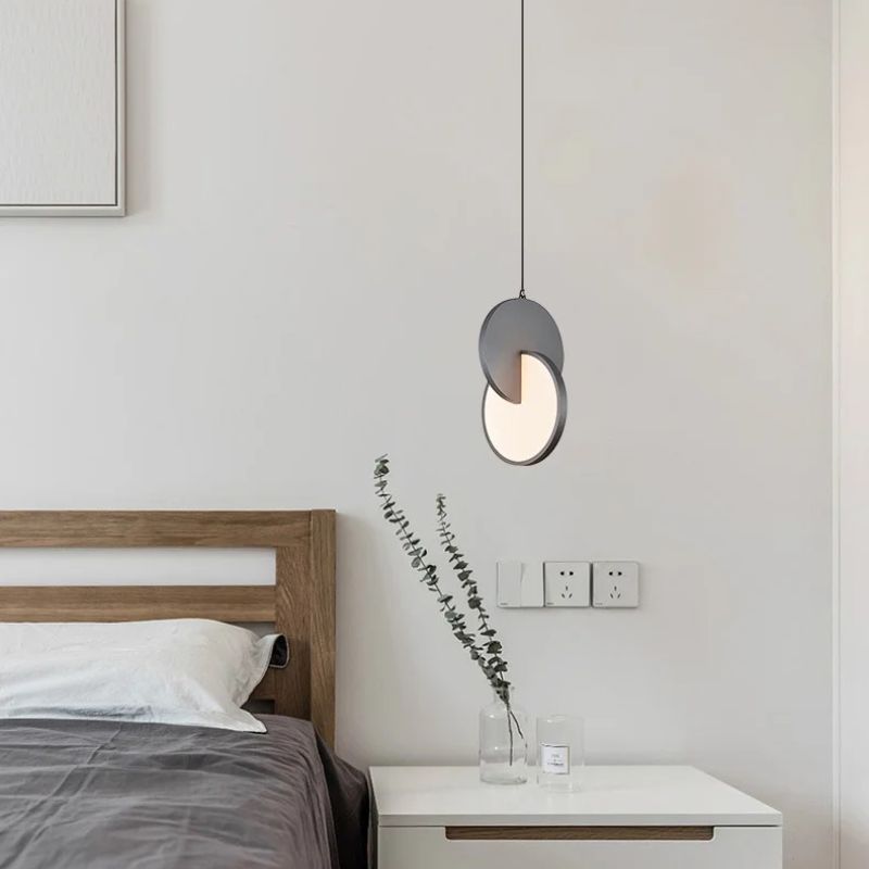 Suspension Escalier Design Minimaliste Épuré