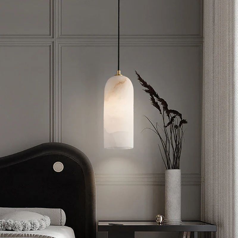 Suspension Design Raffinée En Marbre Espagnol