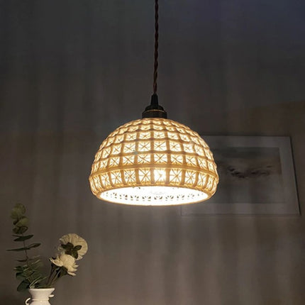 Suspension Japonaise Formes Épurées Et Intemporelles