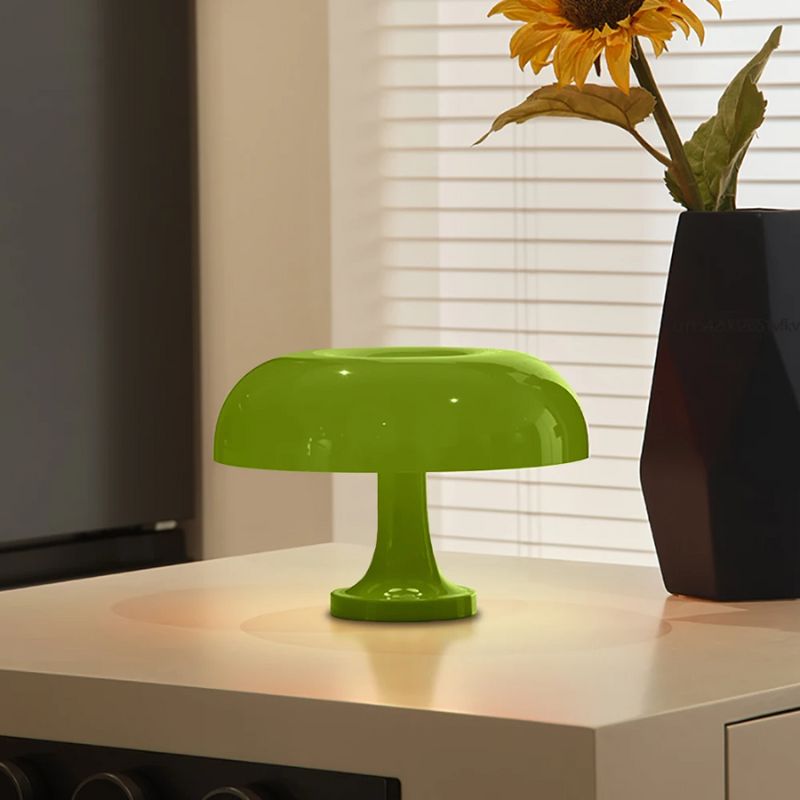 Lampe De Bureau Compacte Et Stylée