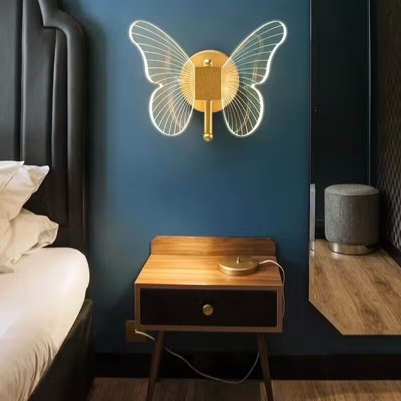 Applique Murale Salon Design Ailé Moderne