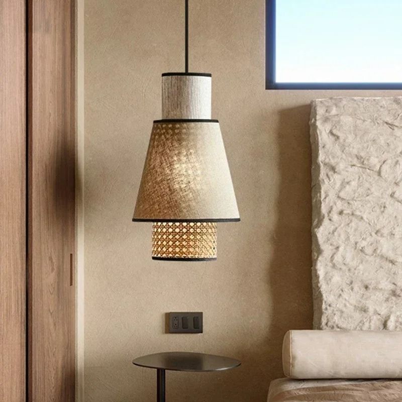 Suspension Moderne Artisanale en Rotin