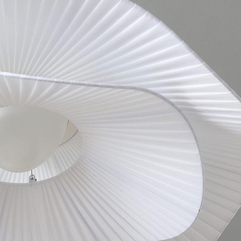 Suspension Minimaliste Élégance Tissu Blanc