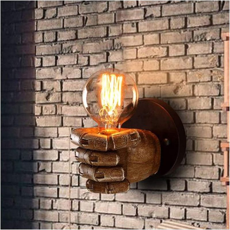 Applique Murale Industrielle Design Poing Sculpté
