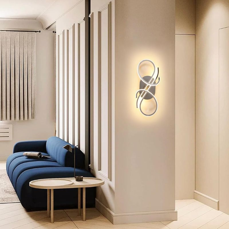 Lampe Design Géométrique Murale Argentée