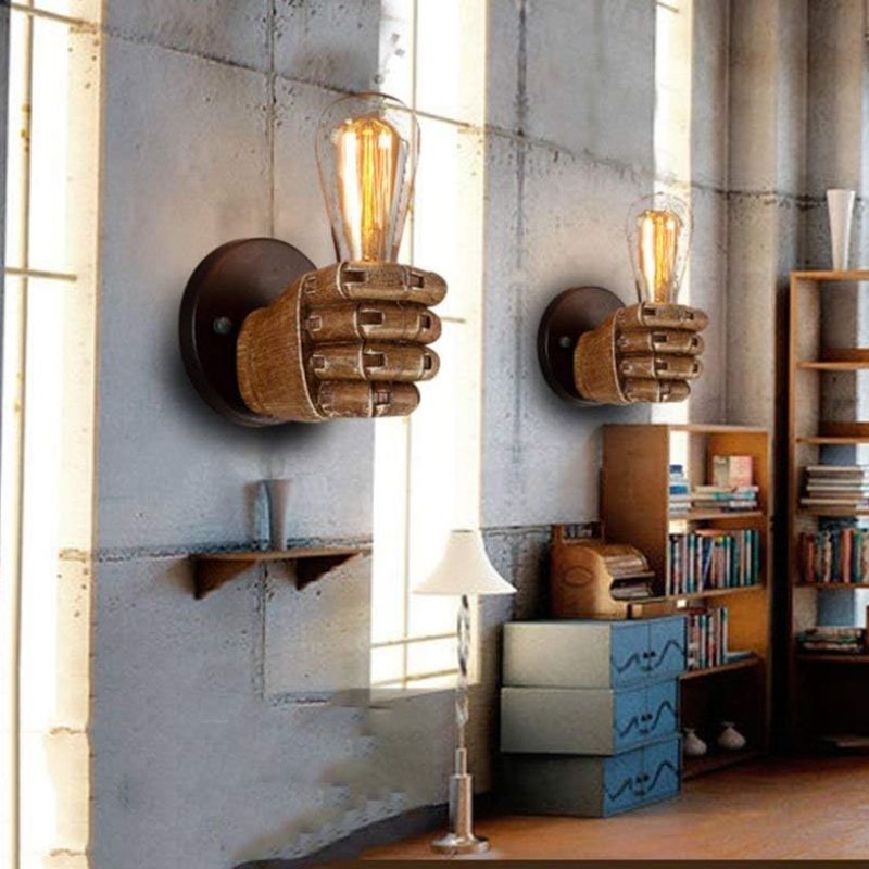 Applique Murale Industrielle Design Poing Sculpté