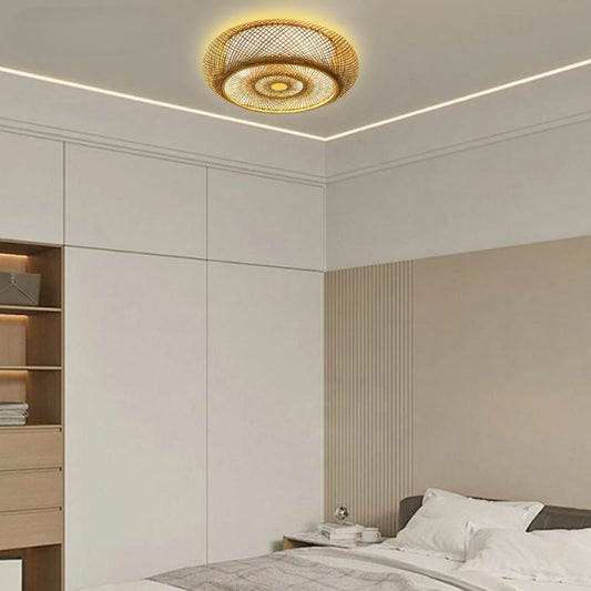 Lampe Design Raffinée En Rotin Sculpté
