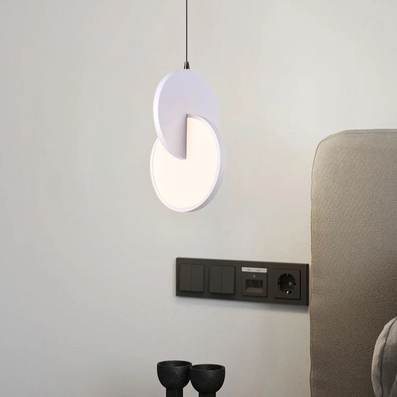 Suspension Escalier Design Minimaliste Épuré